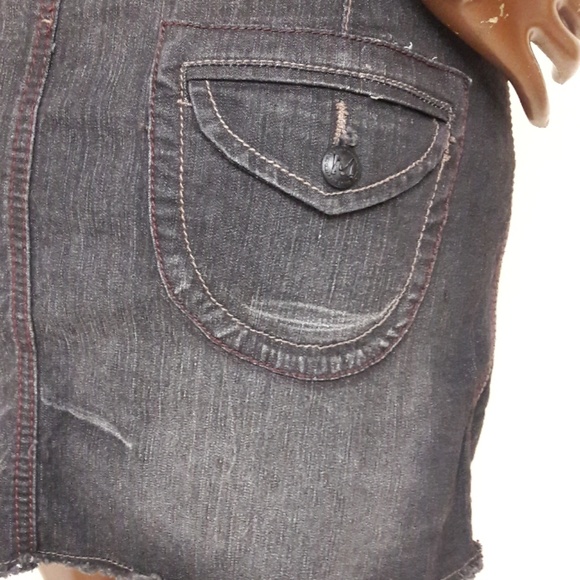 Milly Cyrus MaxAzria Destressed Black Denim Skirt - Picture 3 of 4